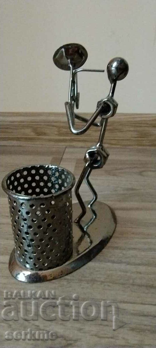 Auction Metal figure Auction Metal figure