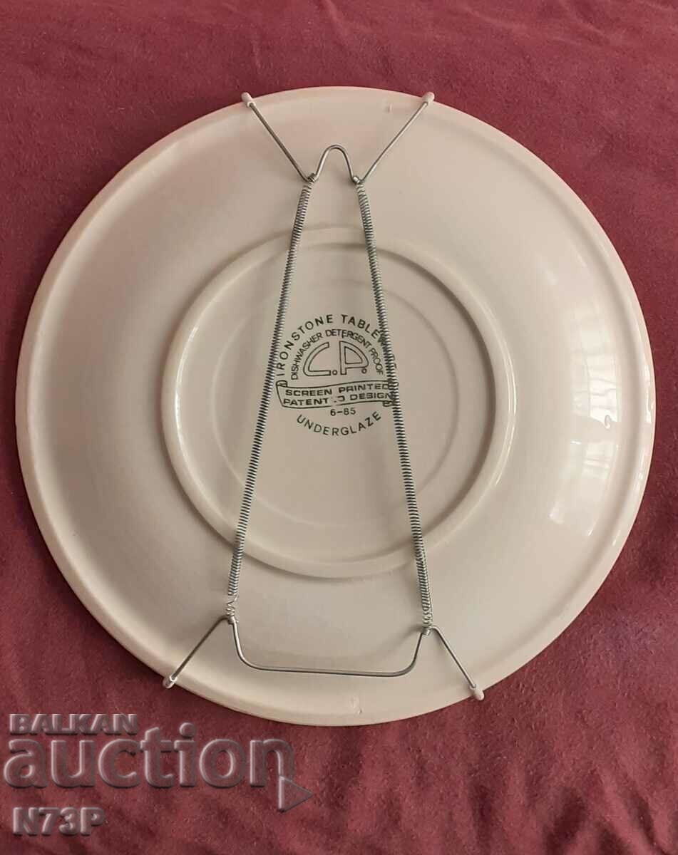 Delivery of RELIEF PLATE. COLLECTION. FISH. Delivery of RELIEF PLATE. COLLECTION. FISH.