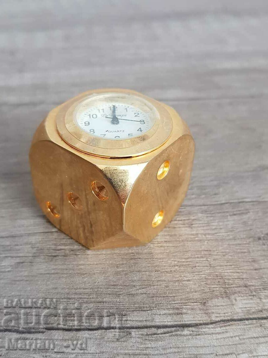 Miniature quartz watch "LE TEMPS"-dice