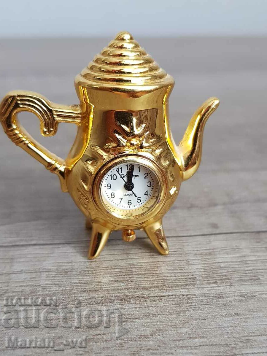 Miniature quartz clock "LE TEMPS"-jug