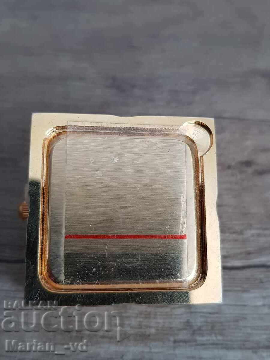 Delivery of Miniature quartz clock "LE TEMPS"-gift Delivery of Miniature quartz clock "LE TEMPS"-gift