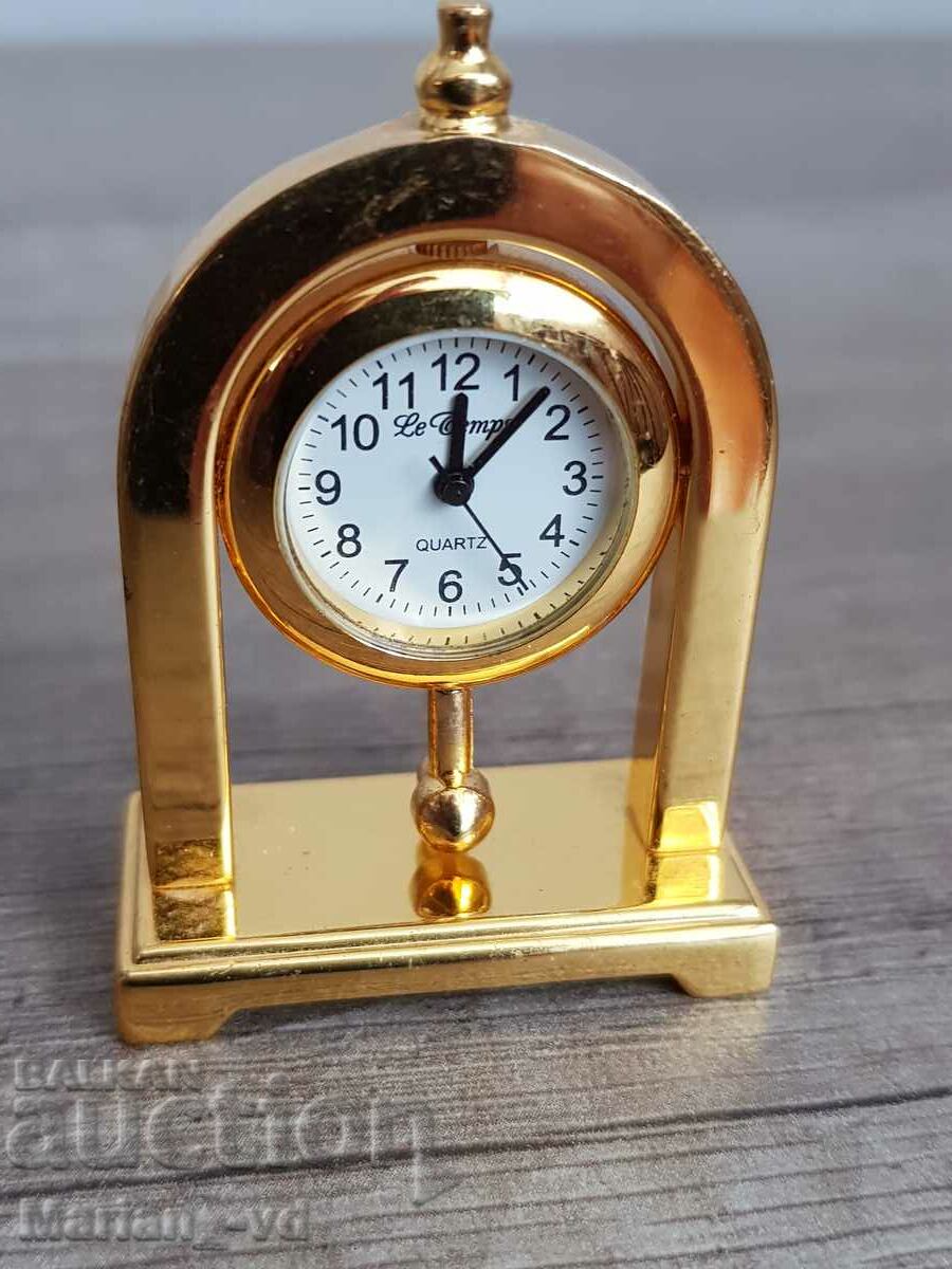 LE TEMPS miniature quartz clock