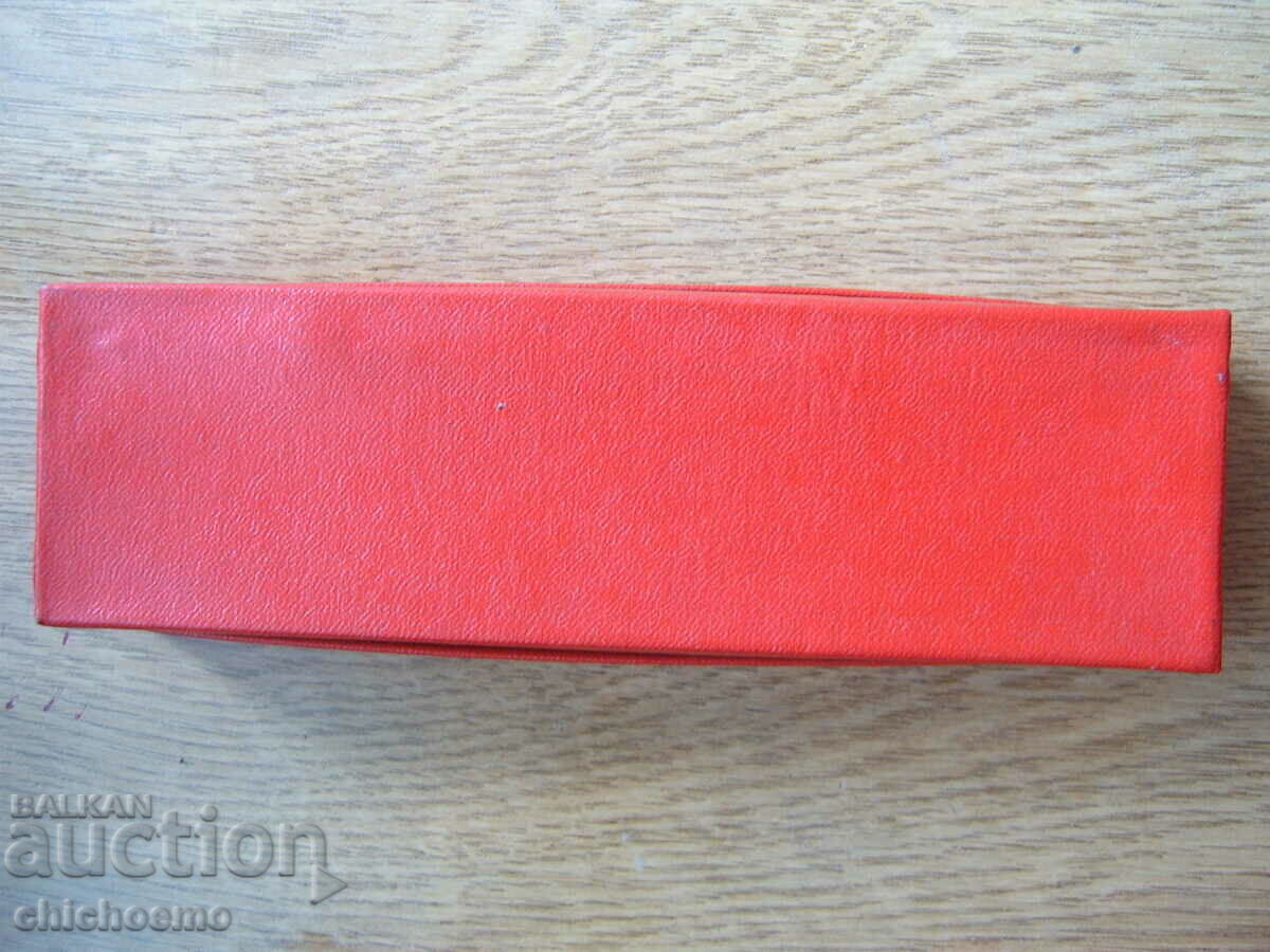 Moscova, pix vechi de lux cu penita de aur - 7