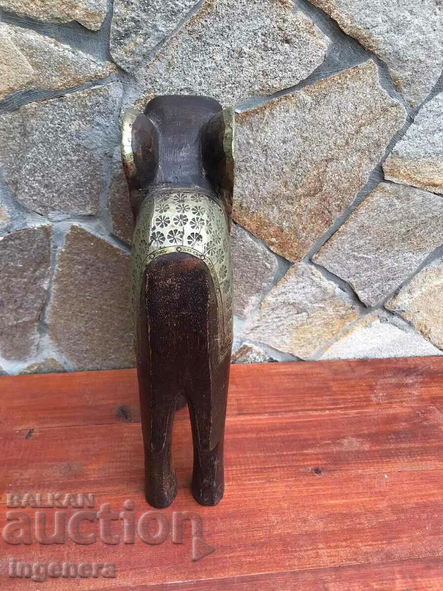 FIGURE WOOD PLASTIC CARVING STATUETTE SCULPTURE METAL FITTINGS - 5 FIGURE WOOD PLASTIC CARVING STATUETTE SCULPTURE METAL FITTINGS - 5