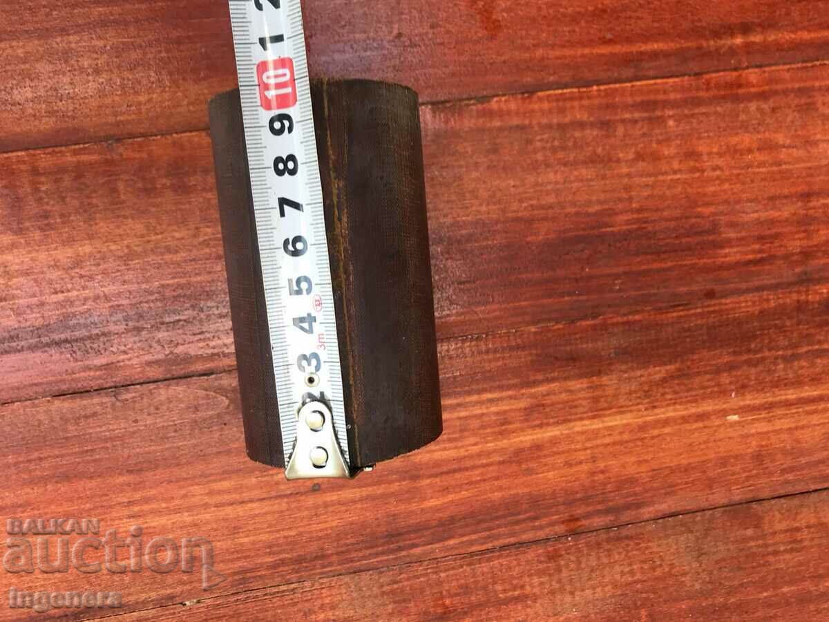 Auction TEXTOLITE F60 X 100 MM-380 GR. Auction TEXTOLITE F60 X 100 MM-380 GR.