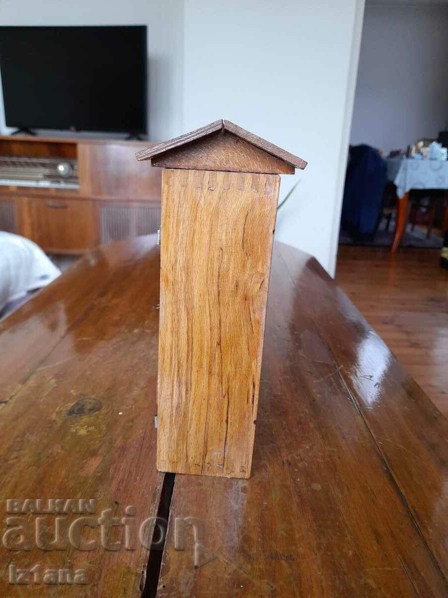 Old toy wardrobe - 5 Old toy wardrobe - 5