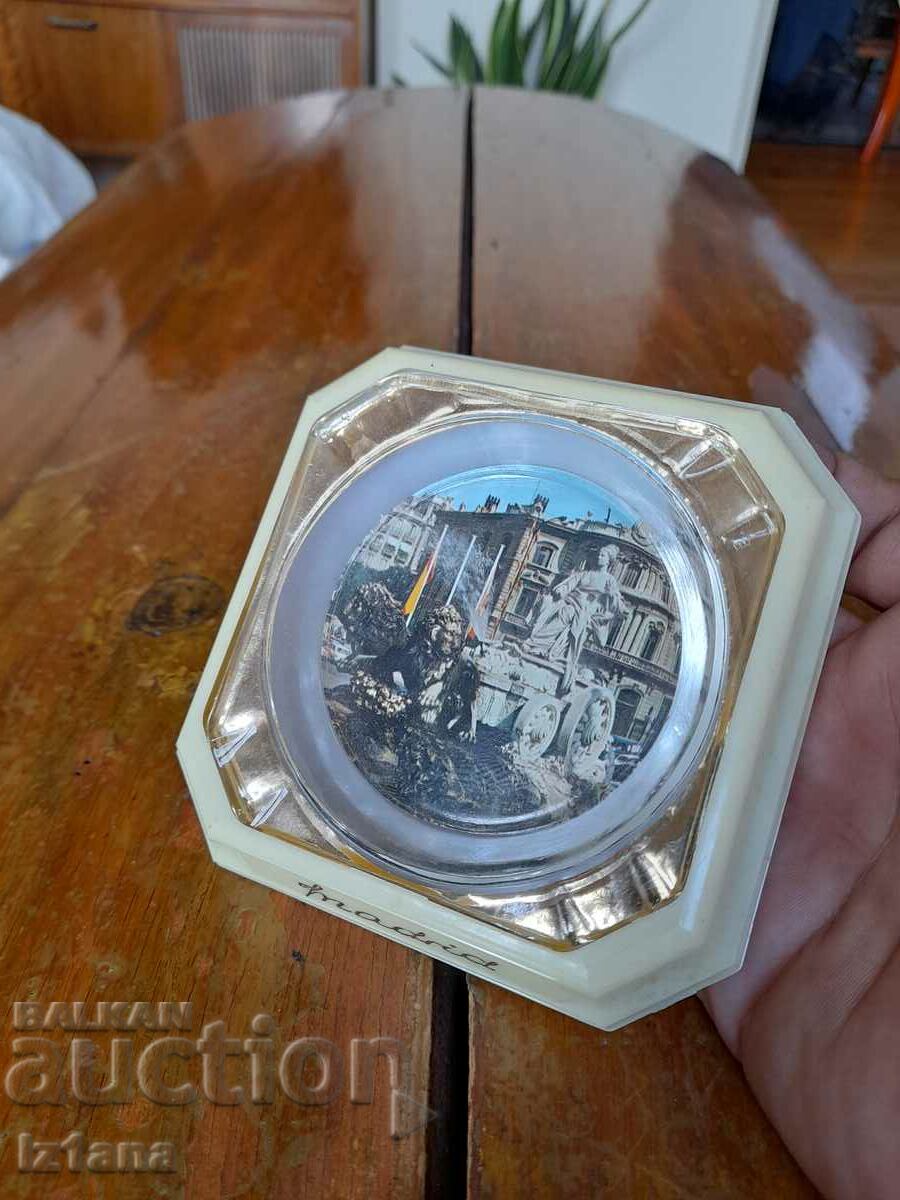 Auction Souvenir ashtray Madrid Auction Souvenir ashtray Madrid