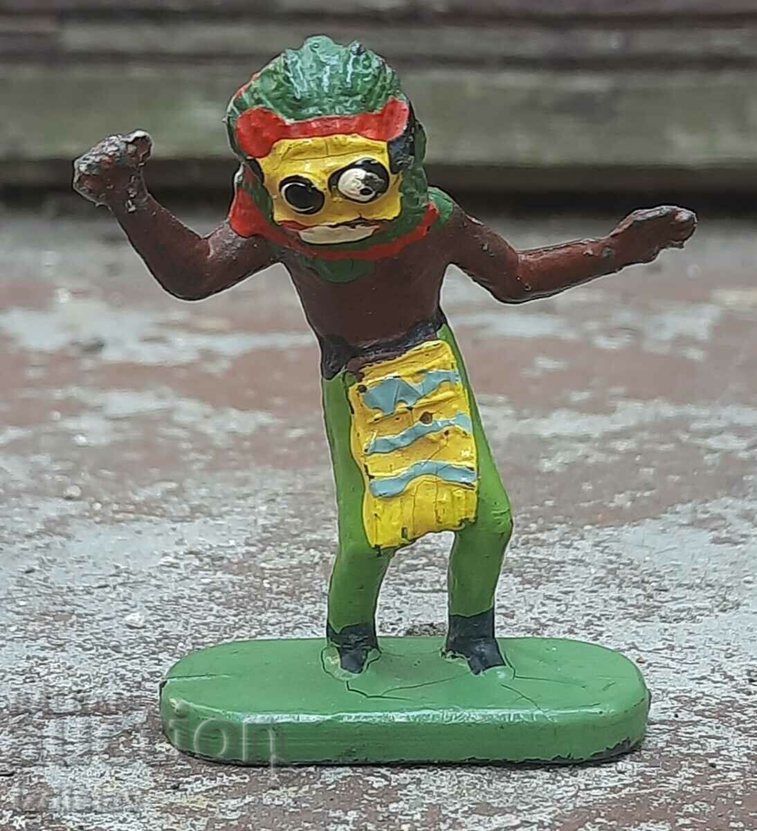 Auction Old figure of a Native American shaman, plasma Auction Old figure of a Native American shaman, plasma