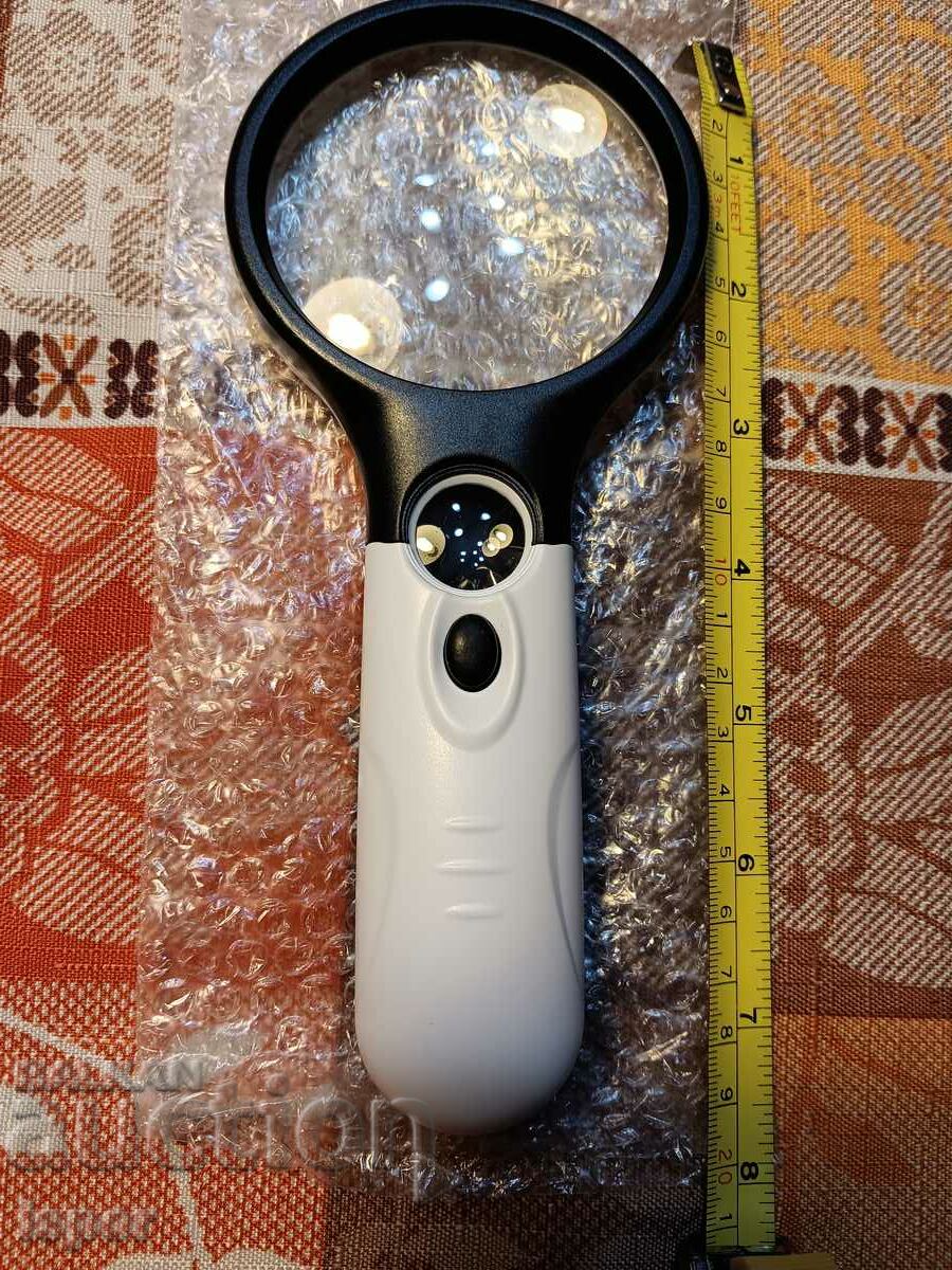 Large LED magnifying glass