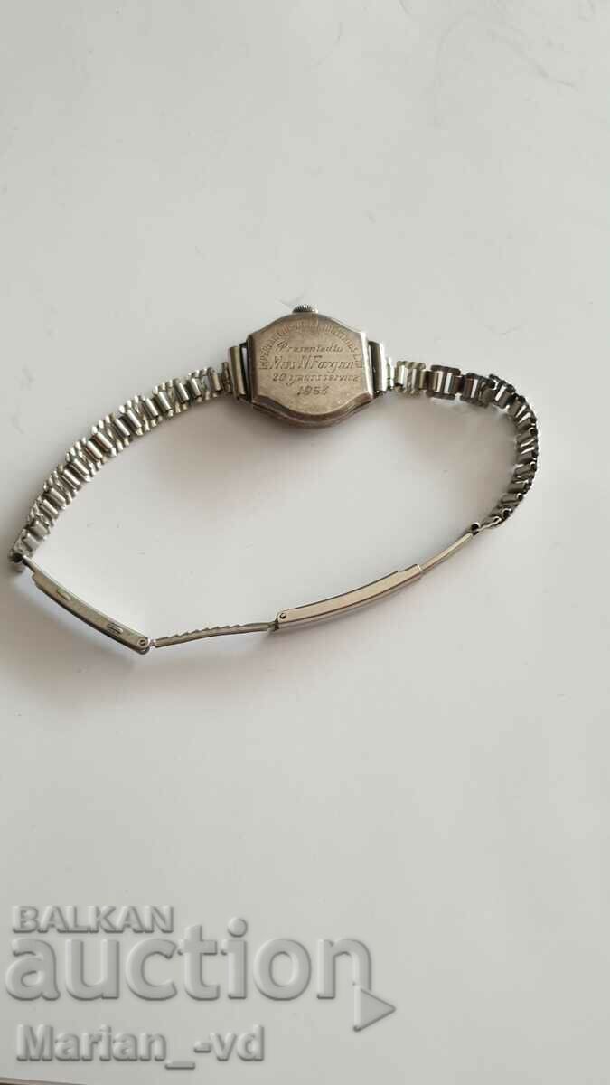 Delivery of Goldsmiths silversmiths Ltd 112 ladies silver watch Delivery of Goldsmiths silversmiths Ltd 112 ladies silver watch