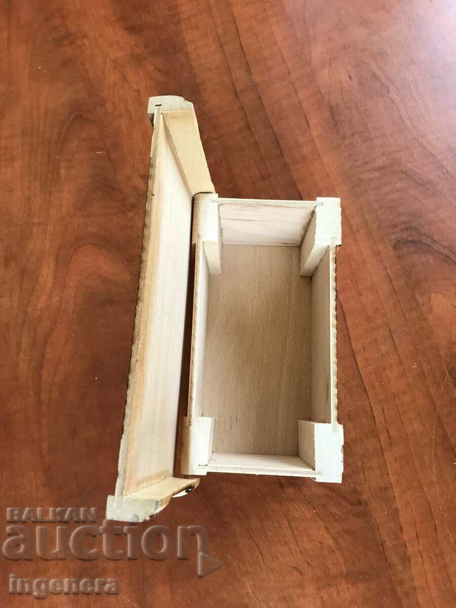 Delivery of BOX BOX CHEST PYROGRAPH DRAWING NEW Delivery of BOX BOX CHEST PYROGRAPH DRAWING NEW