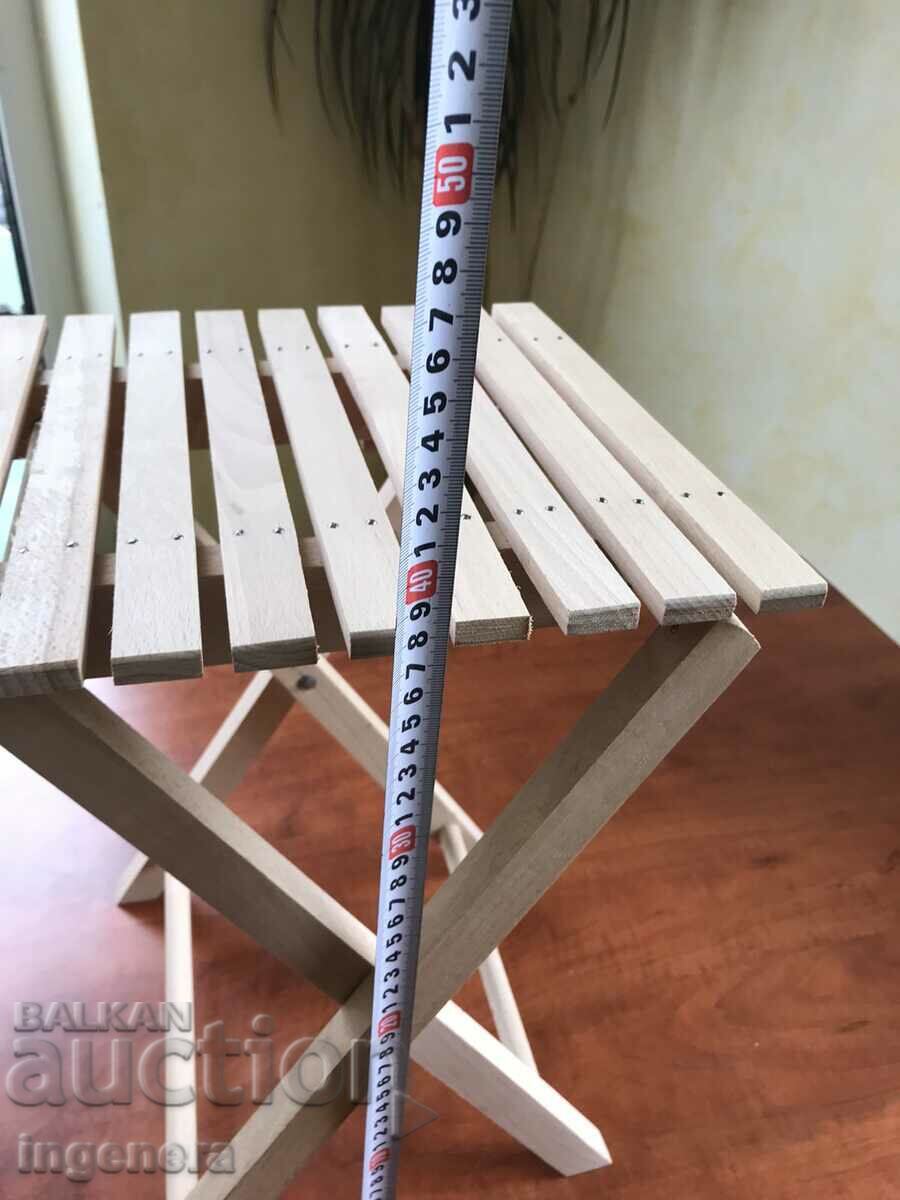 Auction  CHAIR CHAIR WOOD FOLDING NEW