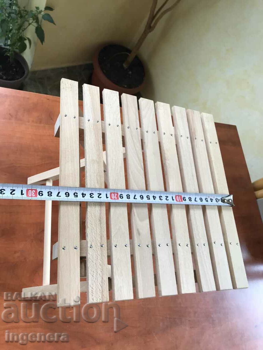 Delivery of CHAIR CHAIR WOOD FOLDING NEW