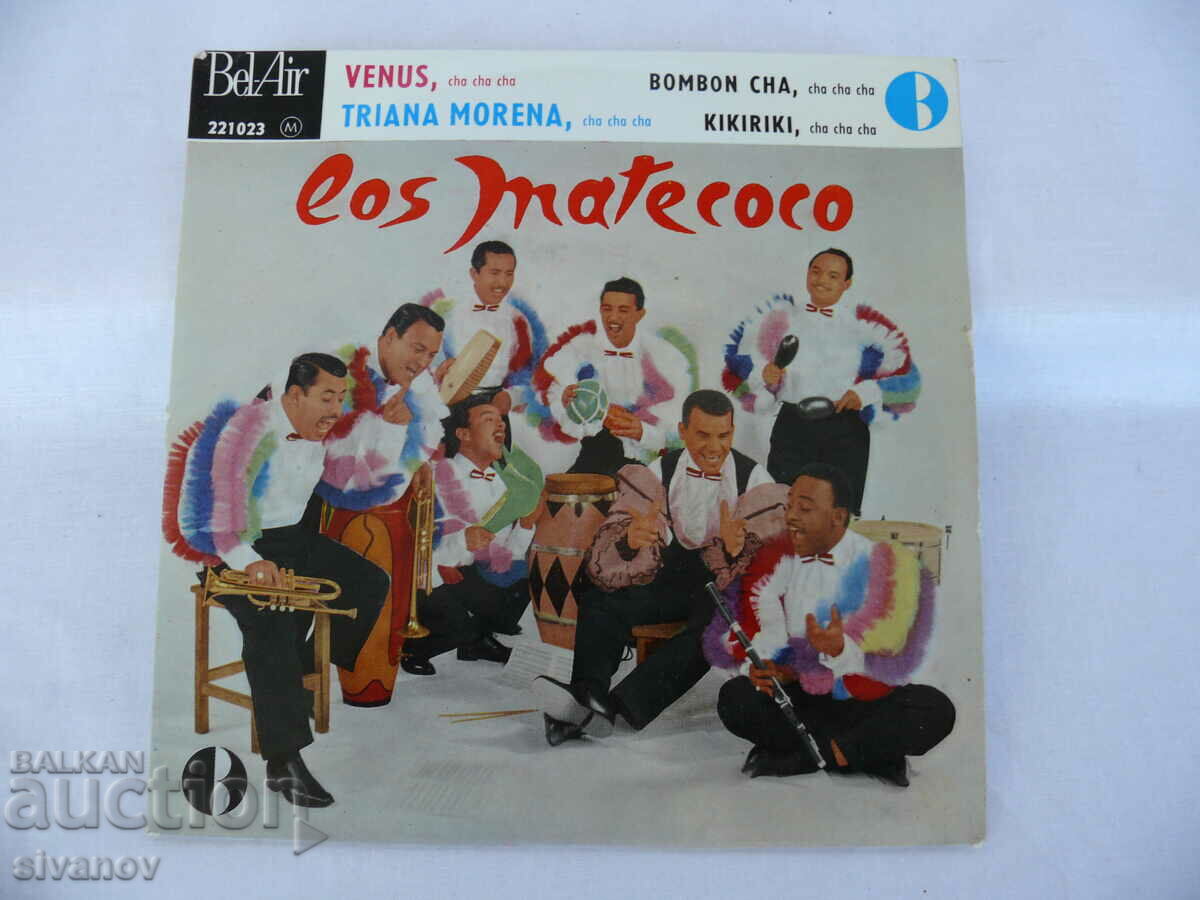 Old gramophone record LOS MATECOCO VENUS,cha cha cha #1352