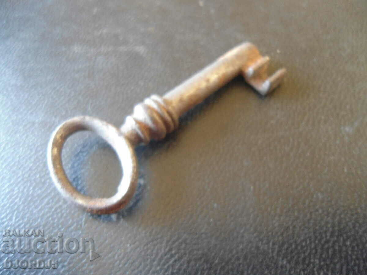 Auction An old forged key Auction An old forged key