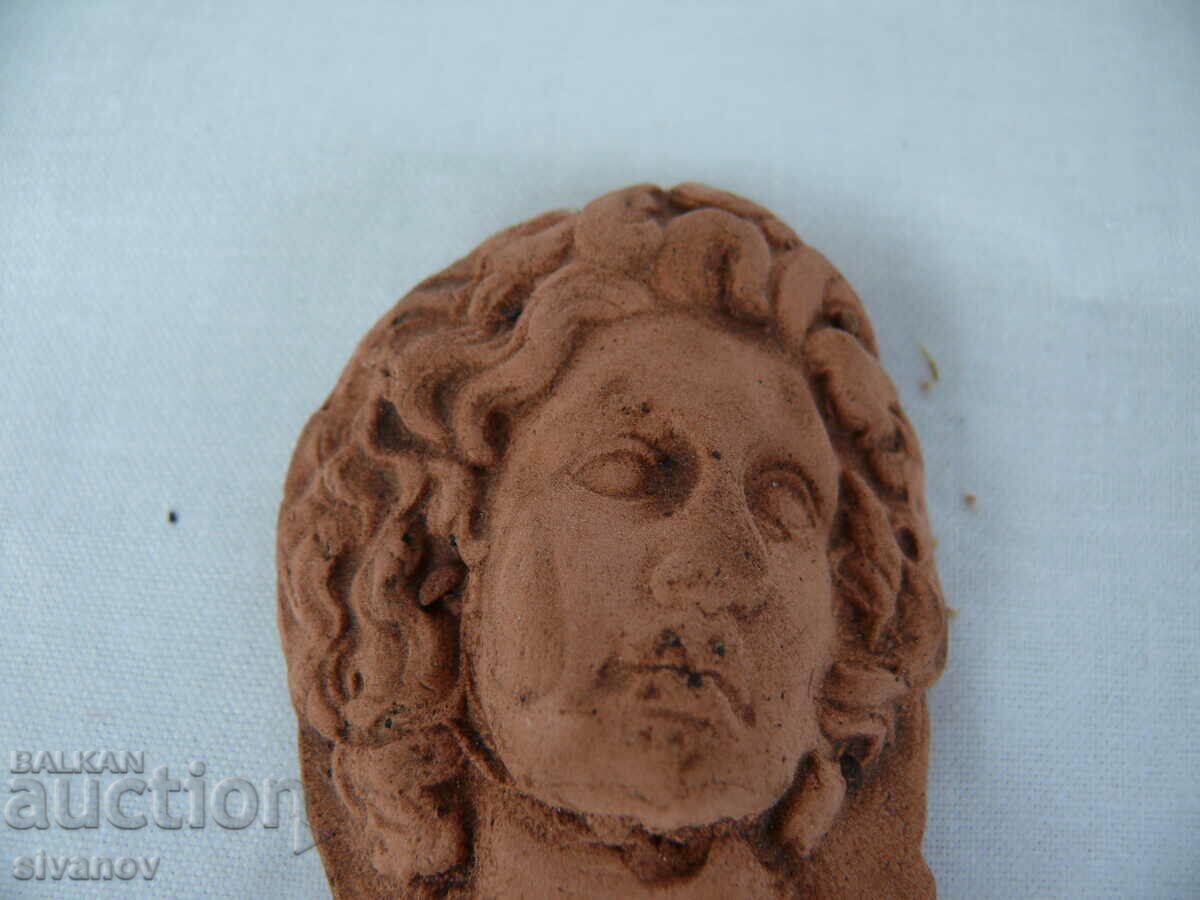 Auction Old Ceramic Figure of Alexander the Great #1402 Auction Old Ceramic Figure of Alexander the Great #1402