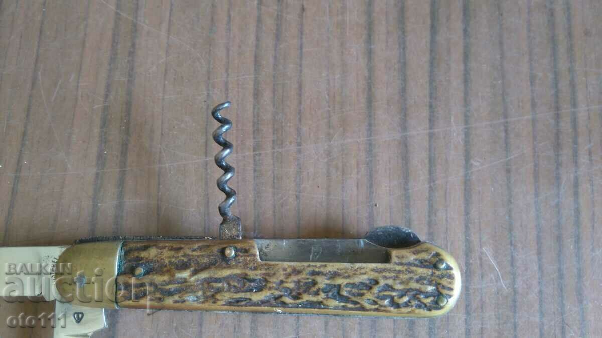 Auction OLD KNIFE WITH LOCK Auction OLD KNIFE WITH LOCK