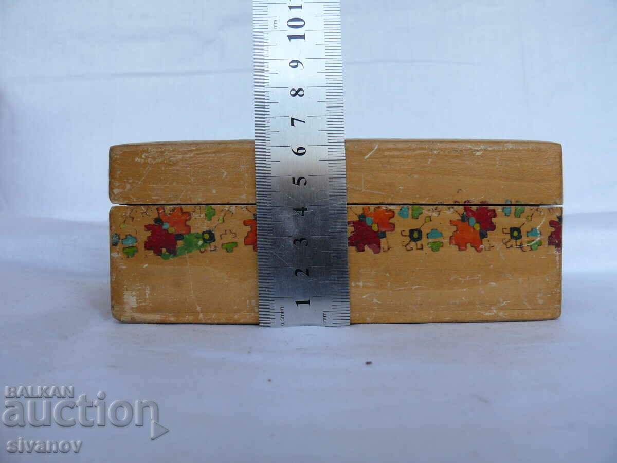 Old interesting wooden box #1418 - 7