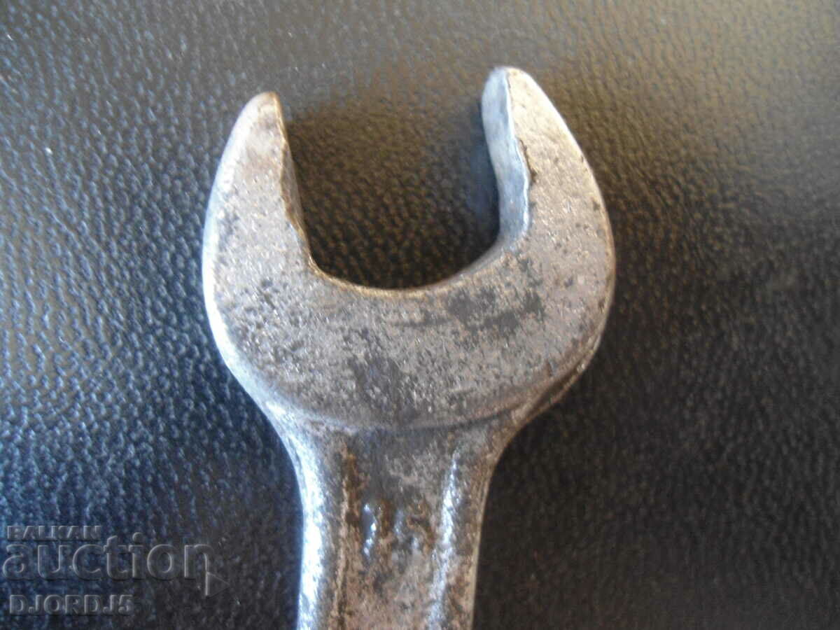 Auction Old key 14-15, STERLING, DROPFORGED Auction Old key 14-15, STERLING, DROPFORGED