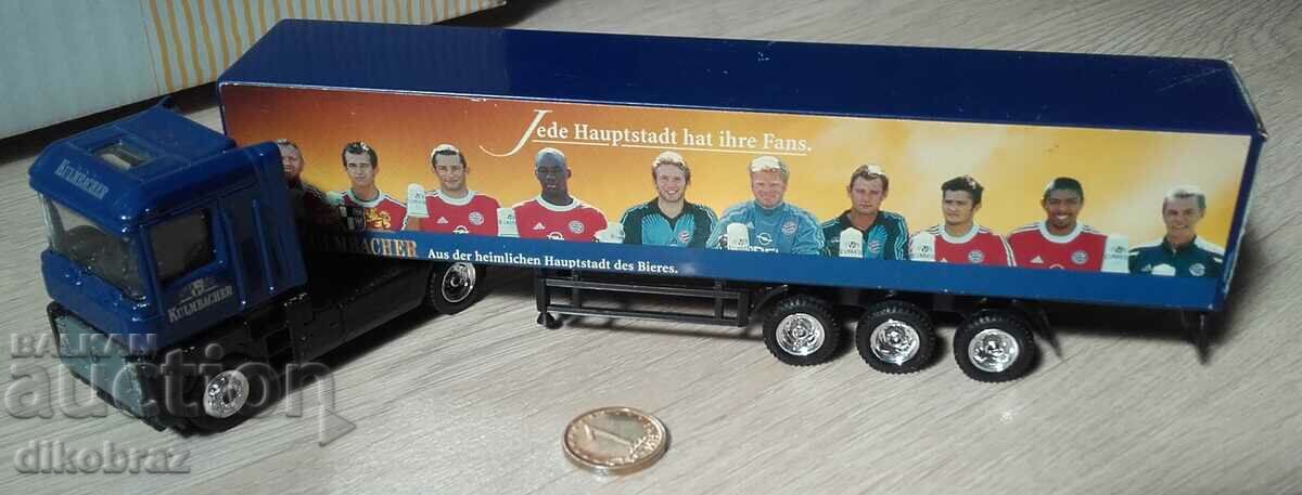 Renault advertising truck / Renault Culmbacher Trolley collection