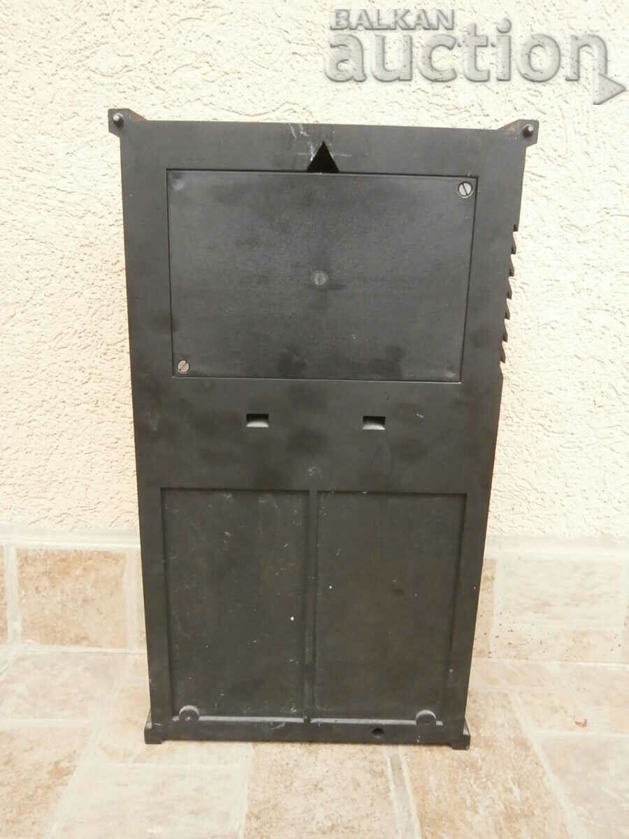 Livrarea Ceas de perete retro METRON social vintage Livrarea Ceas de perete retro METRON social vintage