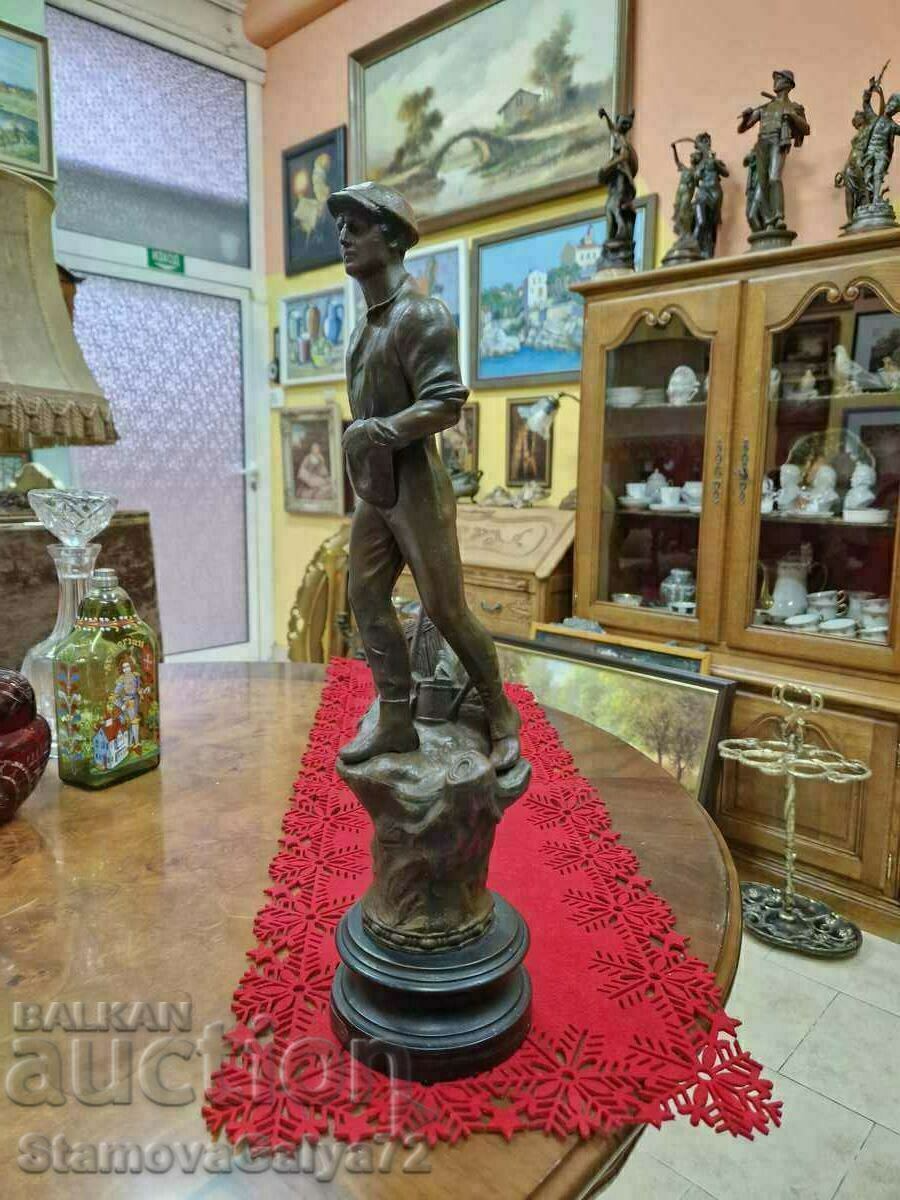 Auction A wonderful antique French figure statuette Auction A wonderful antique French figure statuette