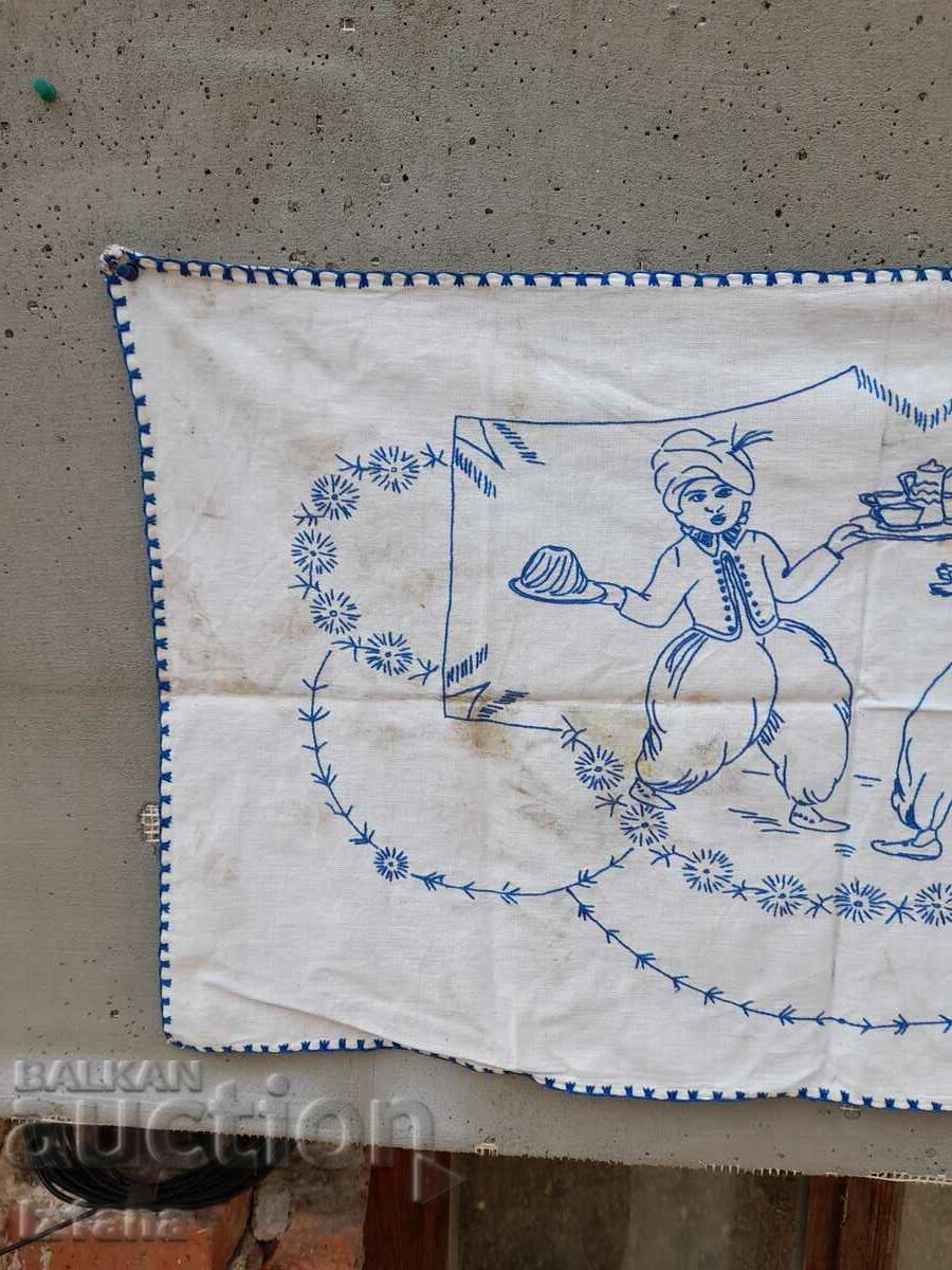 Auction An old embroidered hacker, wall cover Auction An old embroidered hacker, wall cover