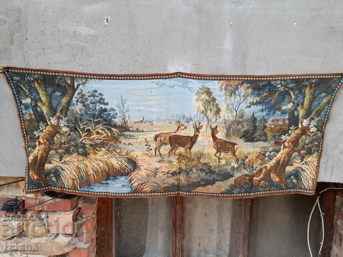 An old hacker, wall cover with price 100.00 BGN | € 51.13 An old hacker, wall cover with price 100.00 BGN | € 51.13