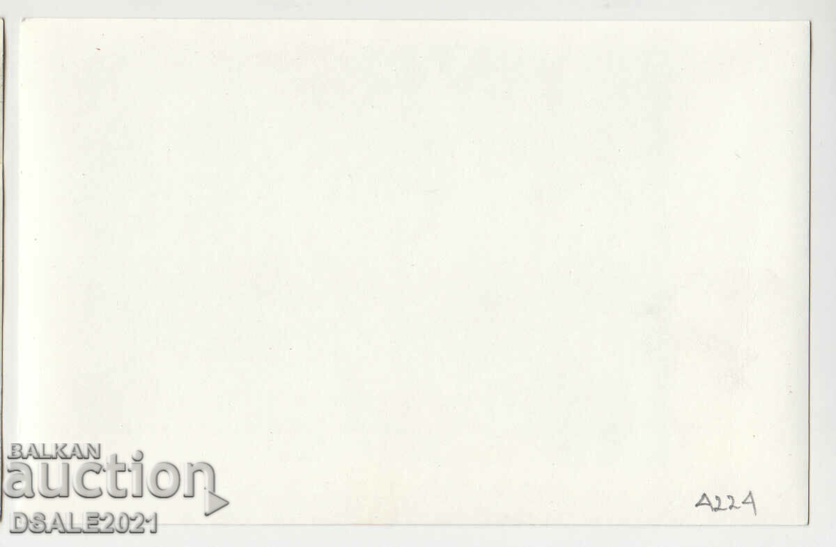 Postcard old photo-rephotographed, actress /4224 with price 0.70 BGN | € 0.36 Postcard old photo-rephotographed, actress /4224 with price 0.70 BGN | € 0.36