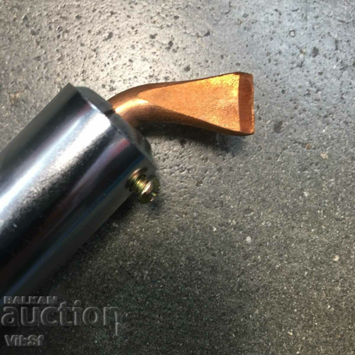 Auction Soldering iron with curved tip and heater 220V - 300W Auction Soldering iron with curved tip and heater 220V - 300W