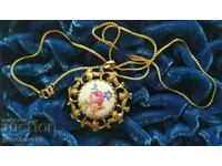 Vintage porcelain necklace, gold plated ITALY