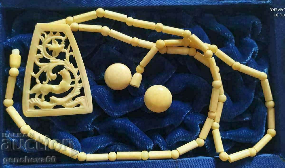 Colier și cercei VINTAGE Ivory, kips, argint Colier și cercei VINTAGE Ivory, kips, argint