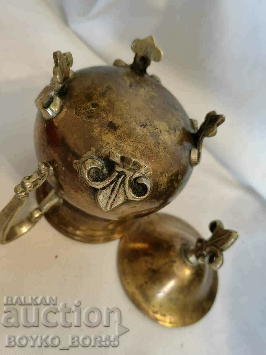 Delivery of Magnificent Antique Bronze Princely Sugar Bowl Late 19th Century Delivery of Magnificent Antique Bronze Princely Sugar Bowl Late 19th Century