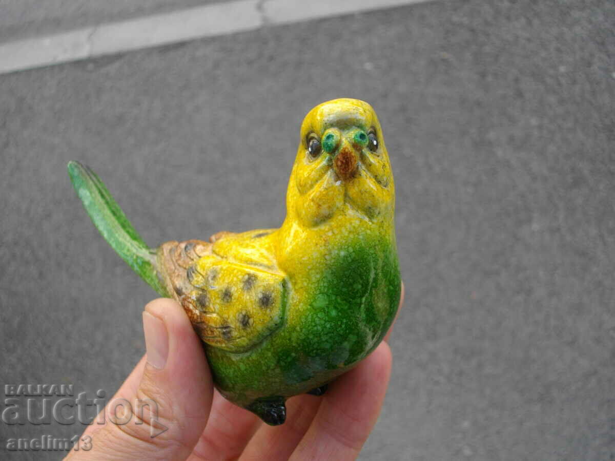 Auction CERAMIC PARROT FIGURINE Auction CERAMIC PARROT FIGURINE
