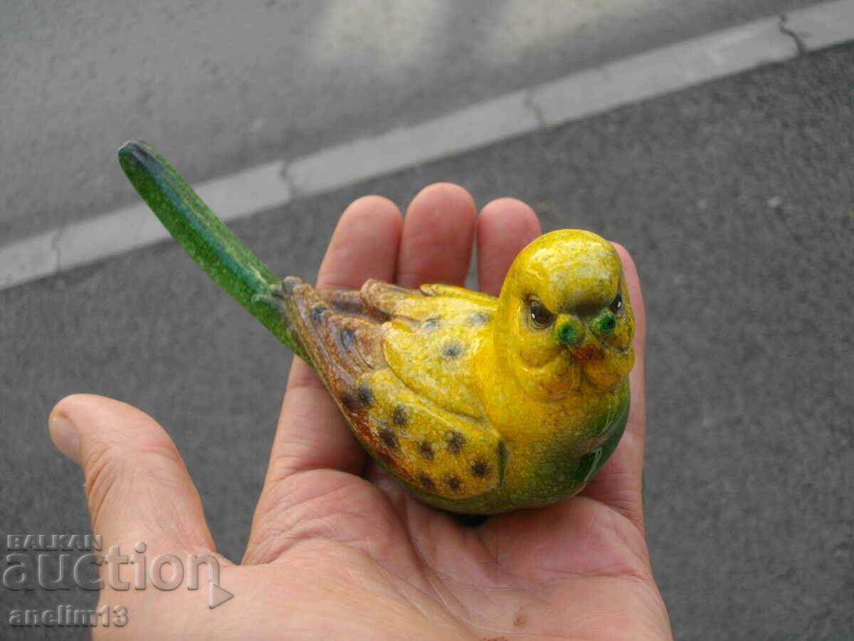 CERAMIC PARROT FIGURINE - 6 CERAMIC PARROT FIGURINE - 6