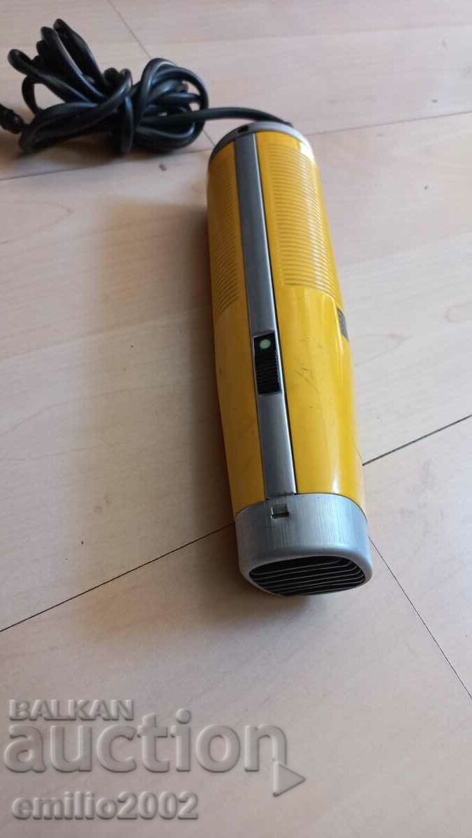 Hair dryer retro social GDR DDR with price 9.00 BGN | € 4.60 Hair dryer retro social GDR DDR with price 9.00 BGN | € 4.60