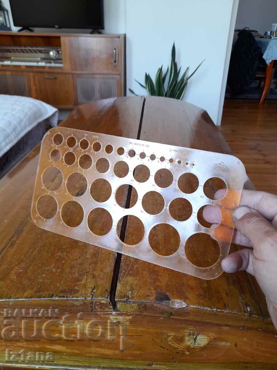 Auction Old drawing template Auction Old drawing template