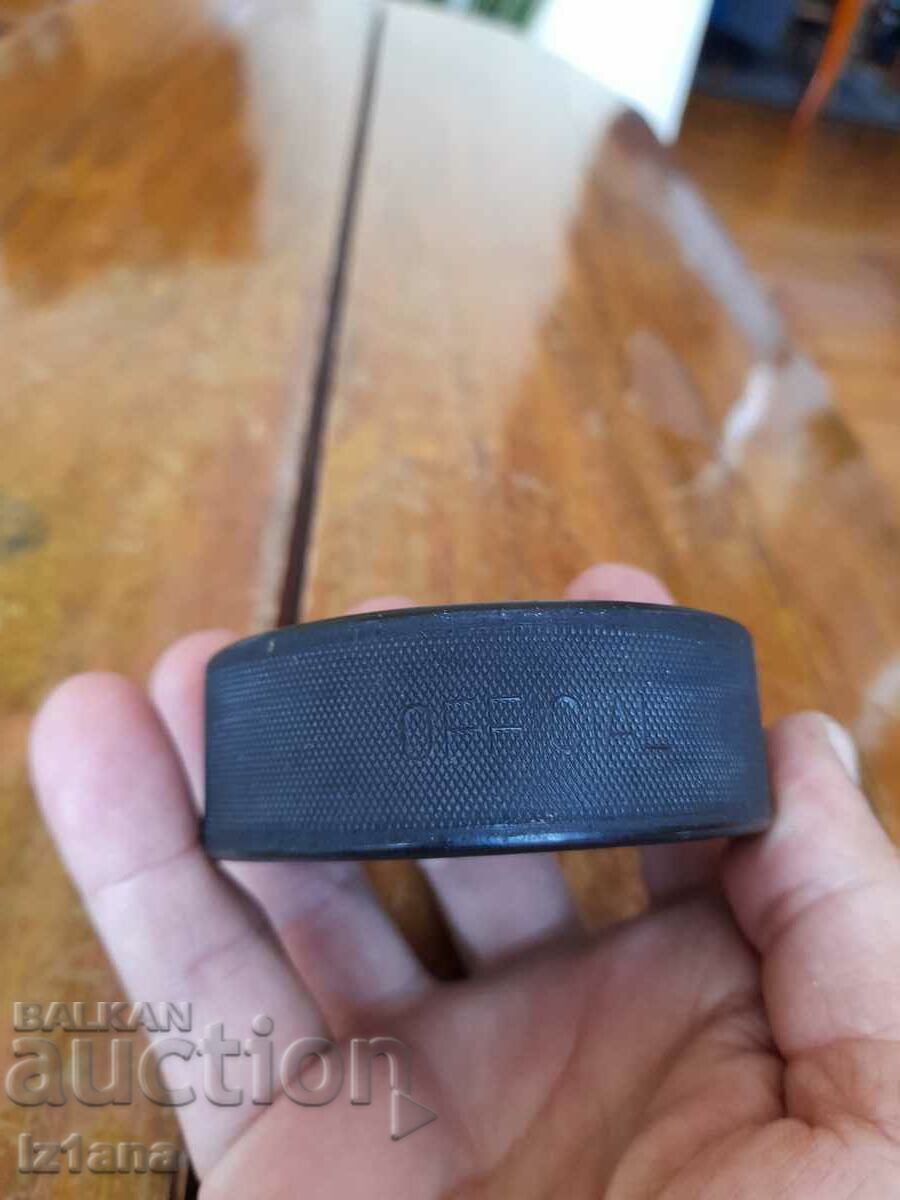 Old hockey puck - 6 Old hockey puck - 6