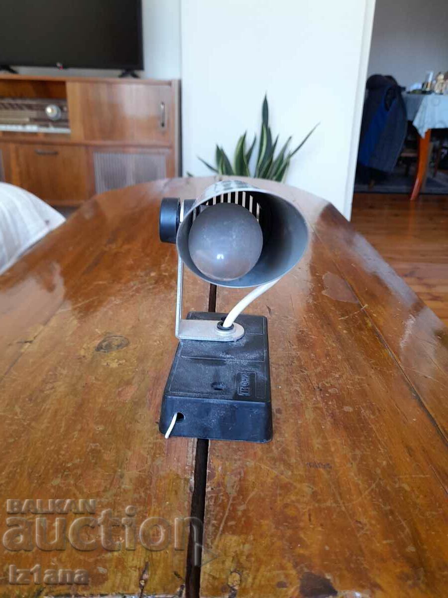 An old night lamp with price 25.00 BGN | € 12.78 An old night lamp with price 25.00 BGN | € 12.78