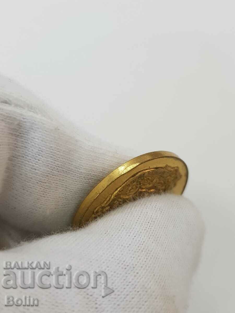 Delivery of Romanian Royal Medal with gilt and crown Delivery of Romanian Royal Medal with gilt and crown