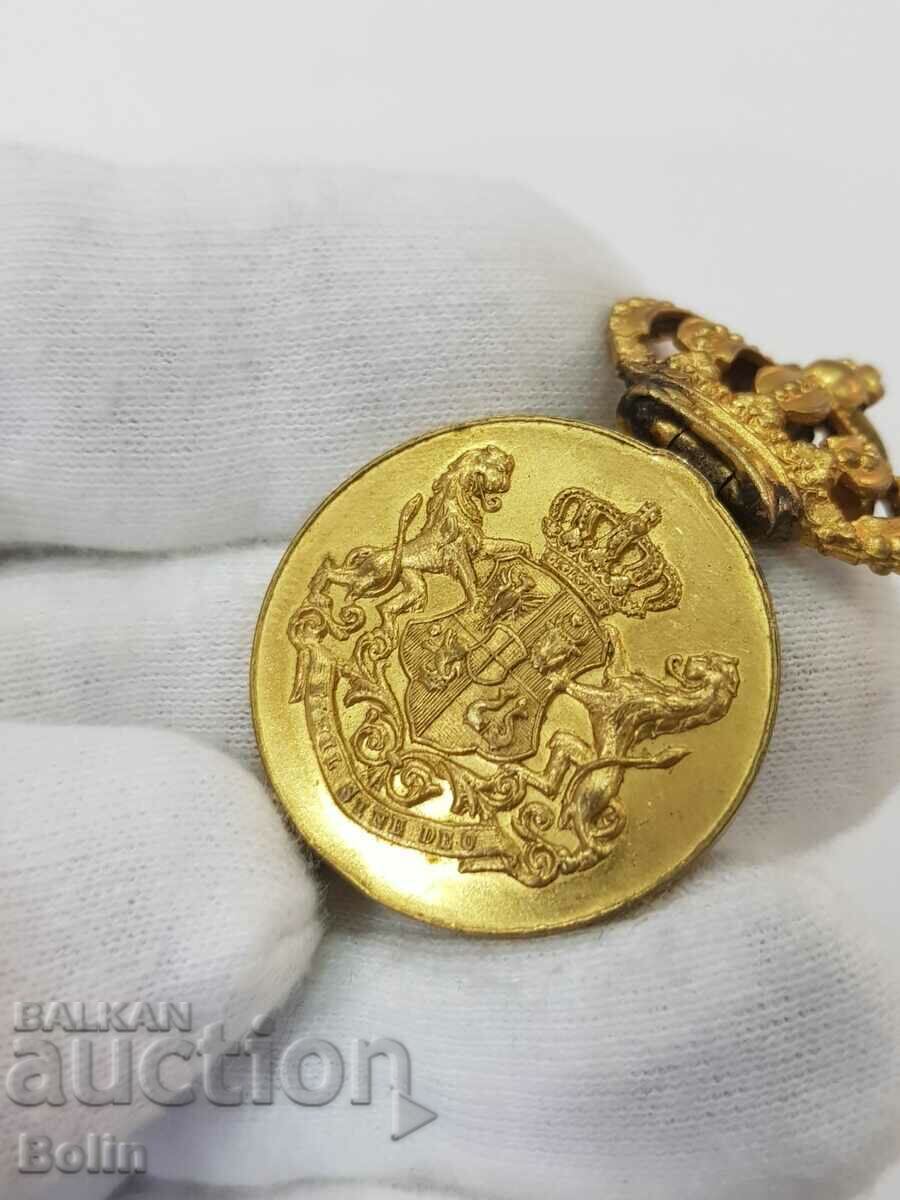 Romanian Royal Medal with gilt and crown - 5 Romanian Royal Medal with gilt and crown - 5