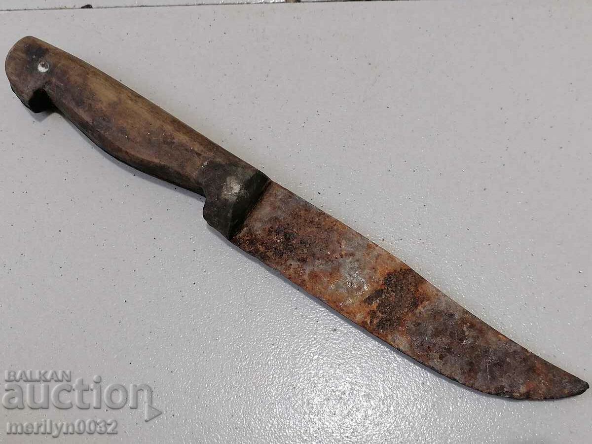 Old knife without sheath, sharp dagger blade with price 53.00 BGN | € 27.10 Old knife without sheath, sharp dagger blade with price 53.00 BGN | € 27.10