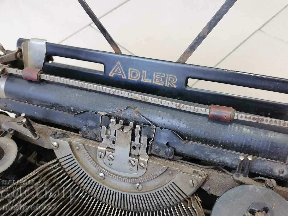 Mașina de scris Adler germană Adler în chirilic WW1 WW2 cu preț 77.00 BGN | € 39.37 Mașina de scris Adler germană Adler în chirilic WW1 WW2 cu preț 77.00 BGN | € 39.37