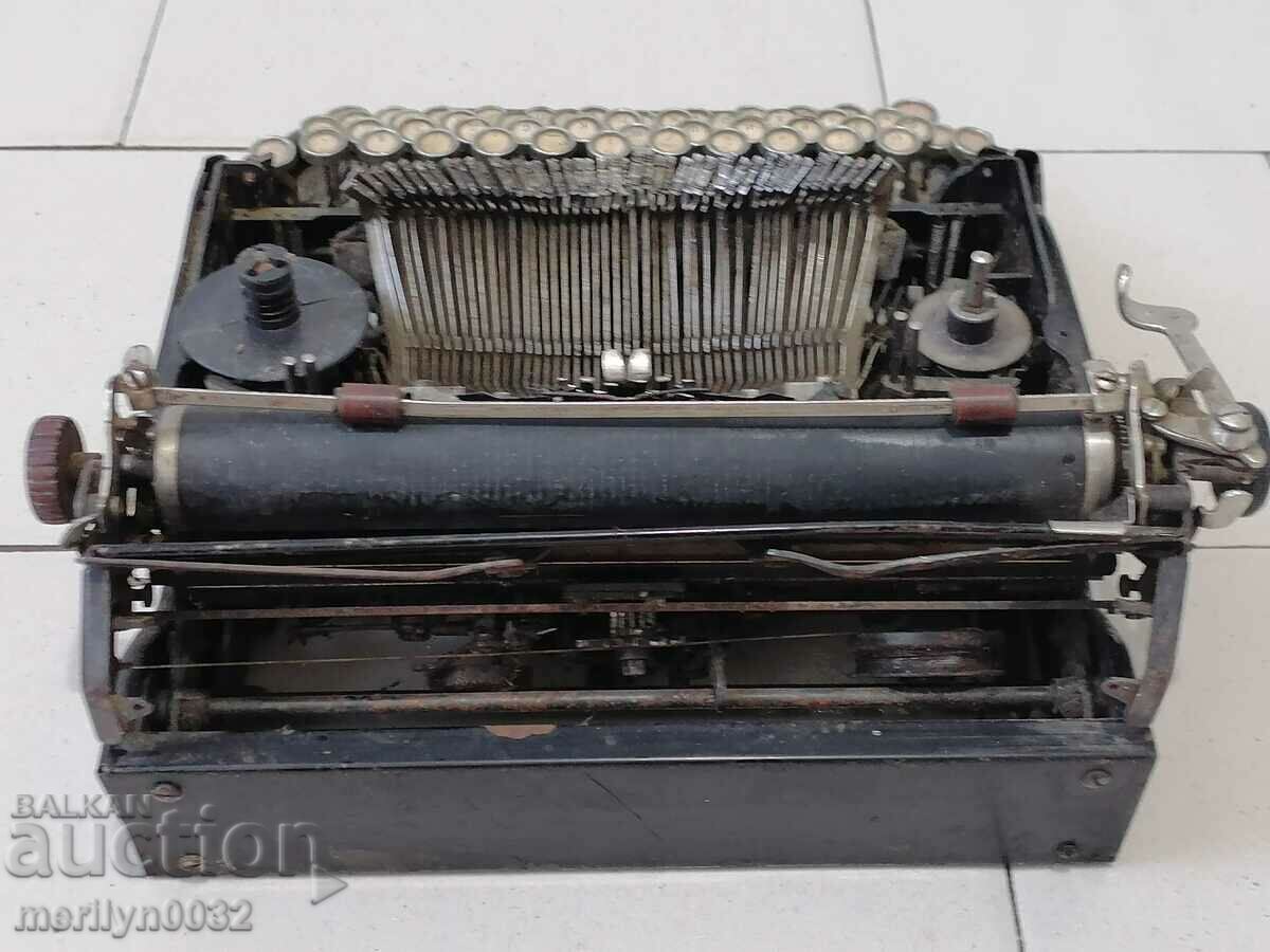 Mașina de scris Adler germană Adler în chirilic WW1 WW2 - 5 Mașina de scris Adler germană Adler în chirilic WW1 WW2 - 5