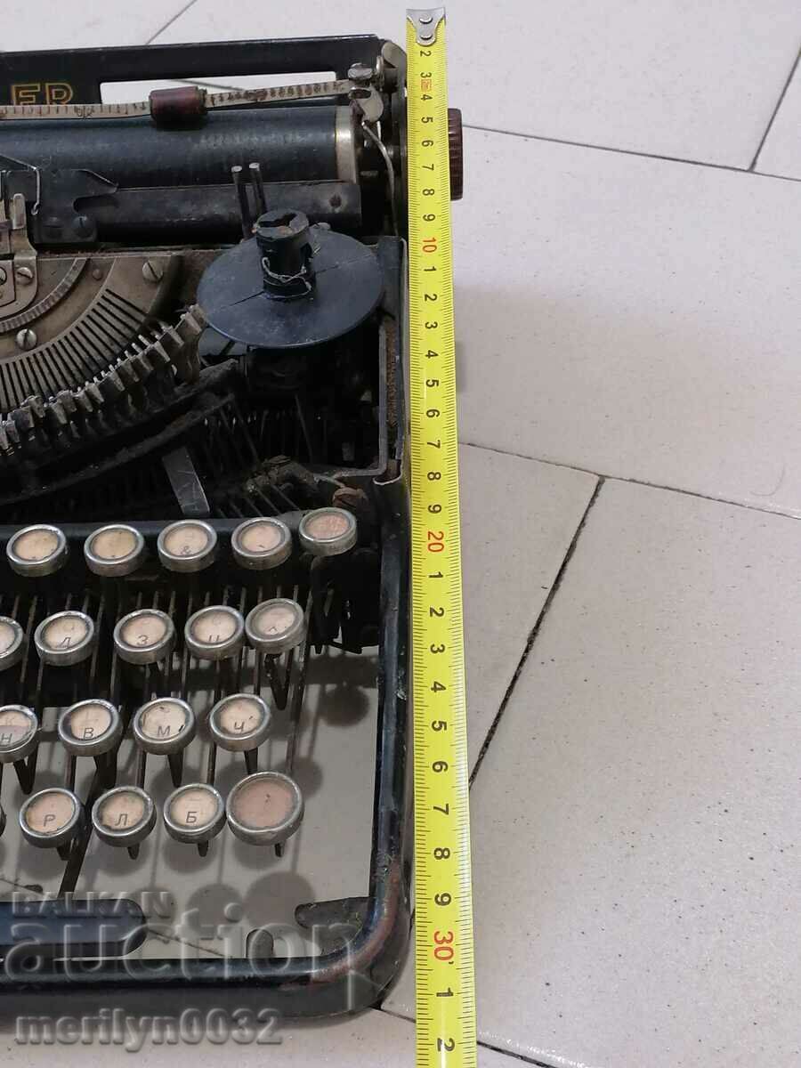 Mașina de scris Adler germană Adler în chirilic WW1 WW2 - 6 Mașina de scris Adler germană Adler în chirilic WW1 WW2 - 6