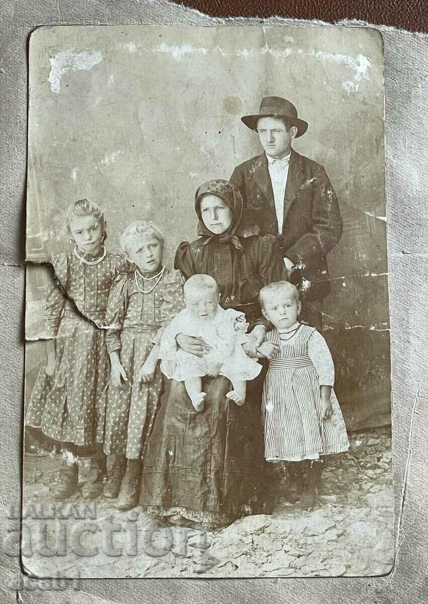 Father young mother with her four children