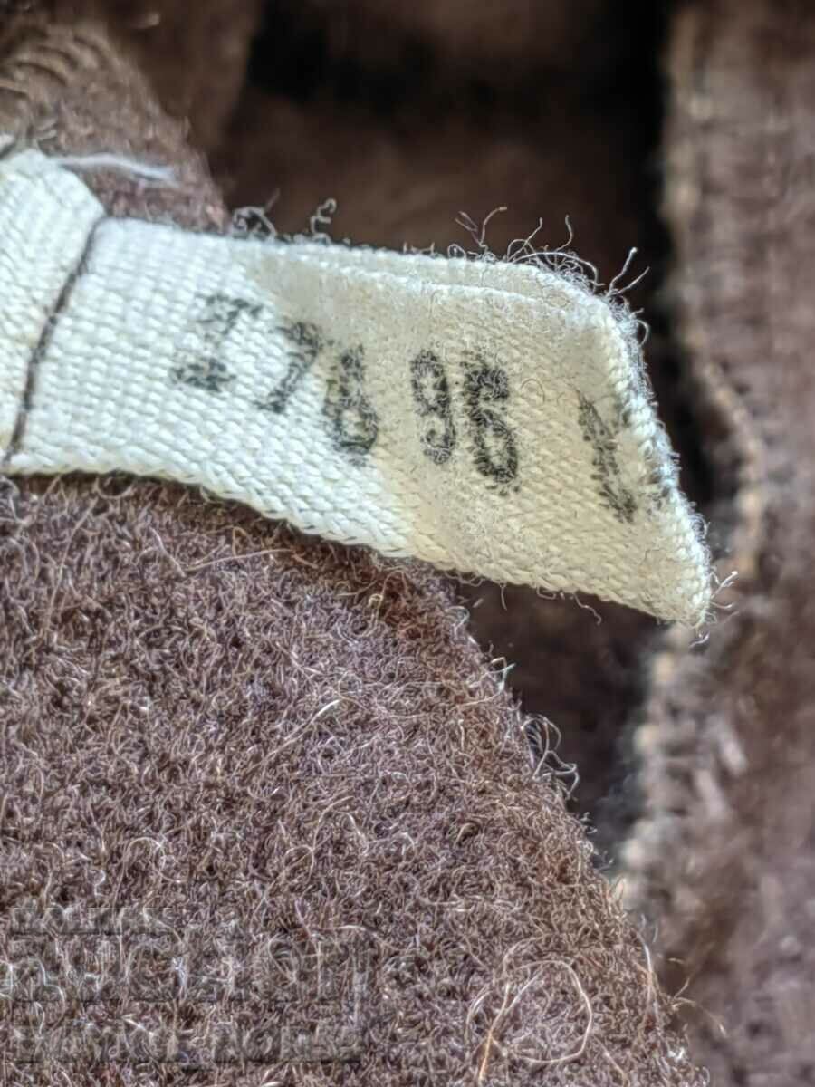 Auction Rare Vintage Woolen Outerwear Auction Rare Vintage Woolen Outerwear