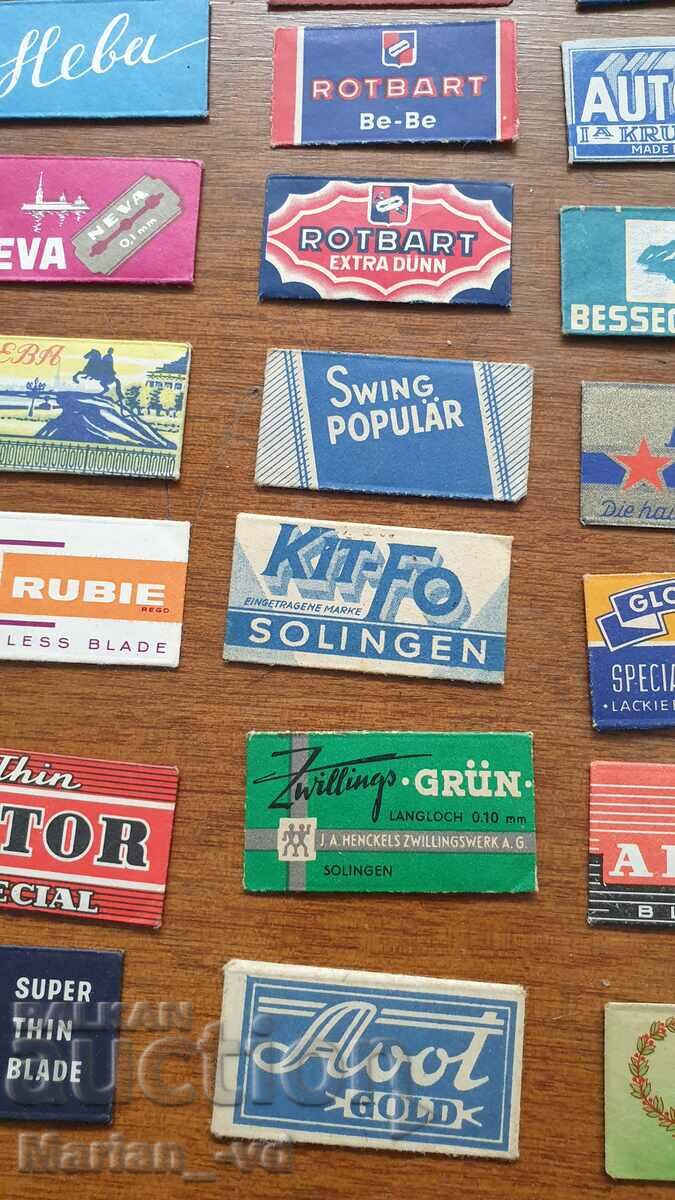 Collection of old razor blades - 61 pieces - 7