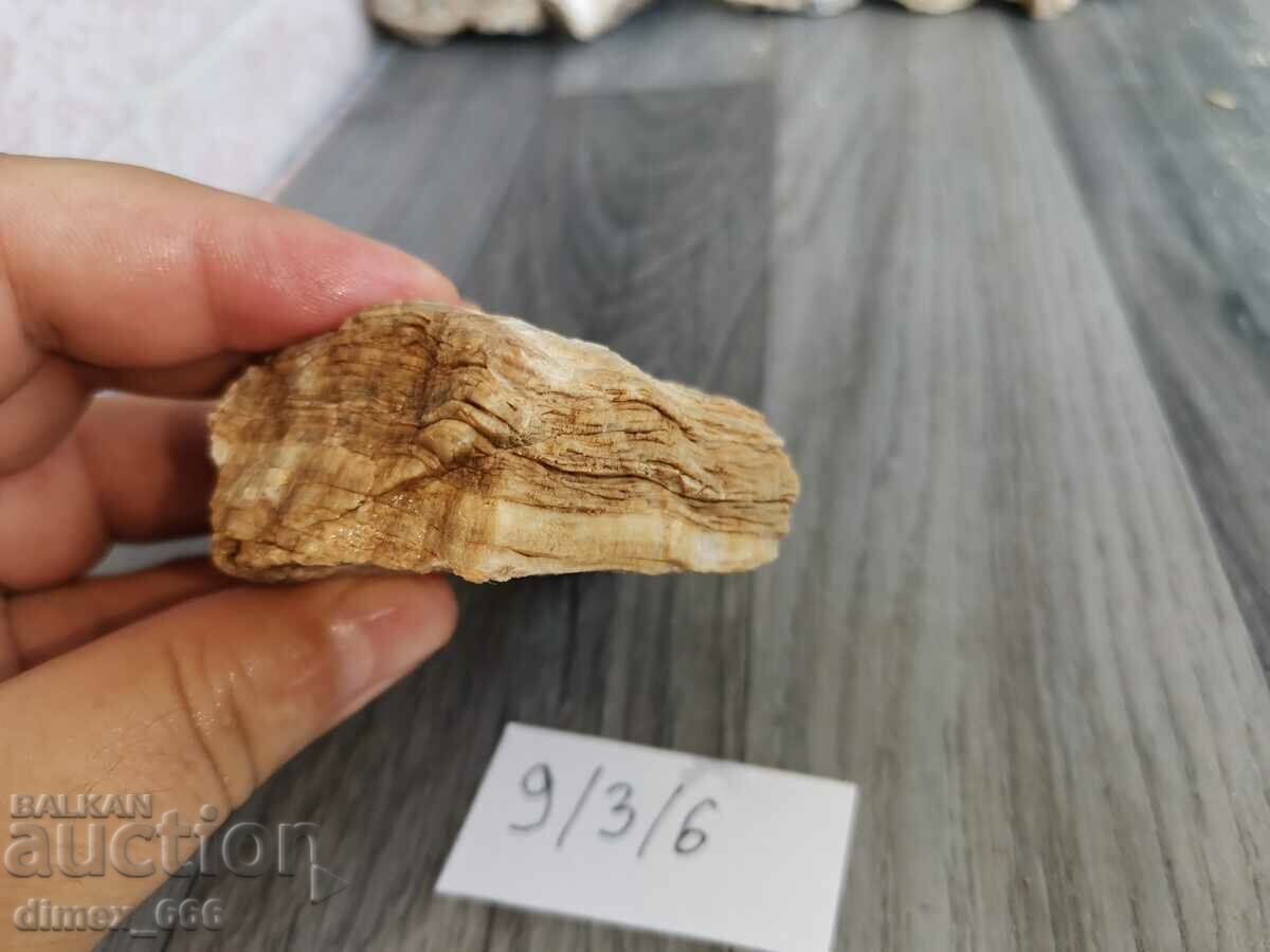 Marble Onyx, Calcite, Aragonite with price 4.00 BGN | € 2.05 Marble Onyx, Calcite, Aragonite with price 4.00 BGN | € 2.05