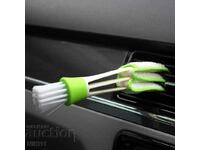 Brush for cleaning blinds, car air ducts, etc.